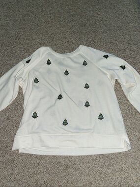 Philosophy Ivory Sweatshirt with Embroidered Green Christmas Trees